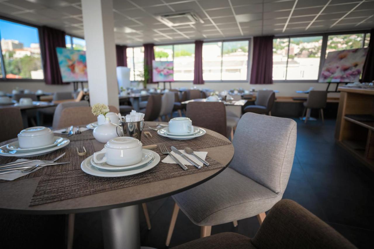 בסטיה Hotel Port Toga מראה חיצוני תמונה